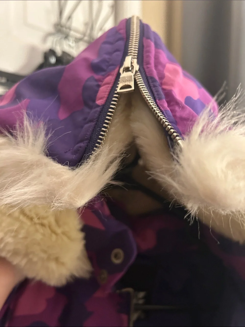 BAPE Purple Camo with fur-lined hood - Picture 6 of 6